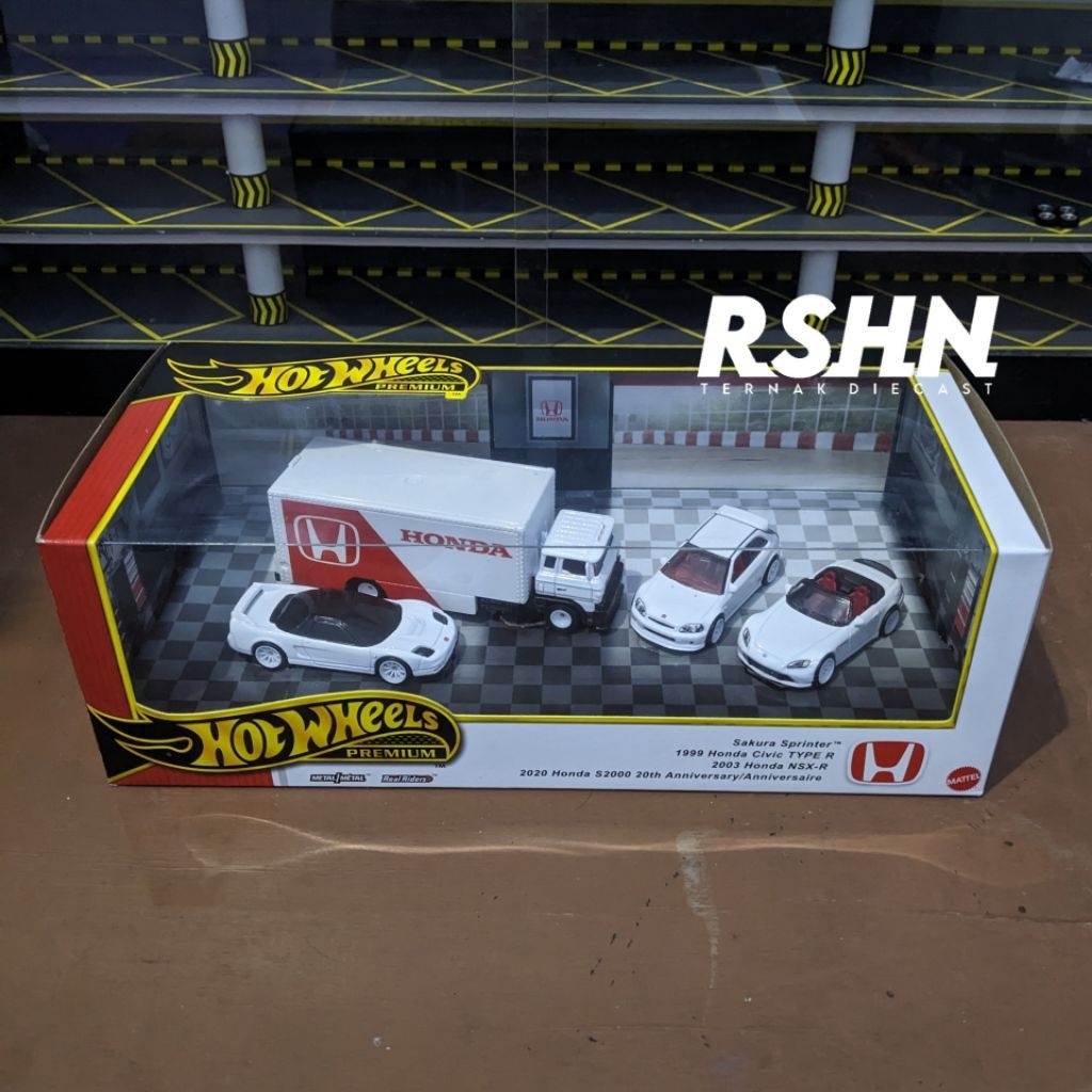 Hot Wheels Premium Honda Anniversary Diorama