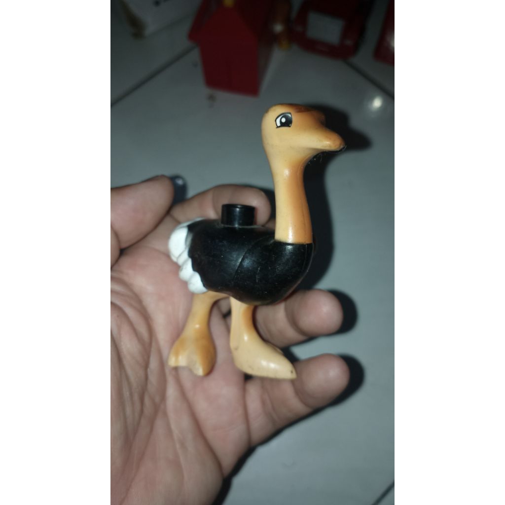 figure hewan binatang burung unta lego duplo bekas