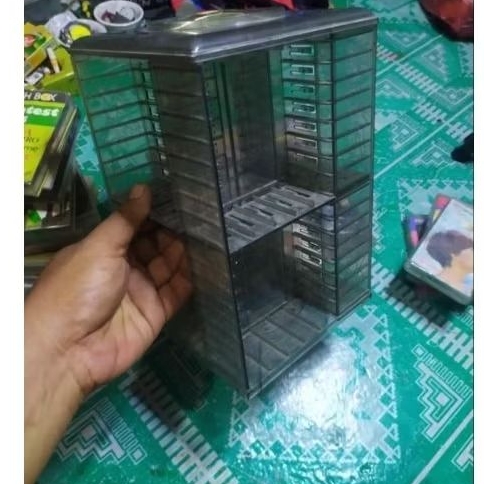 rak kaset pita jadul
