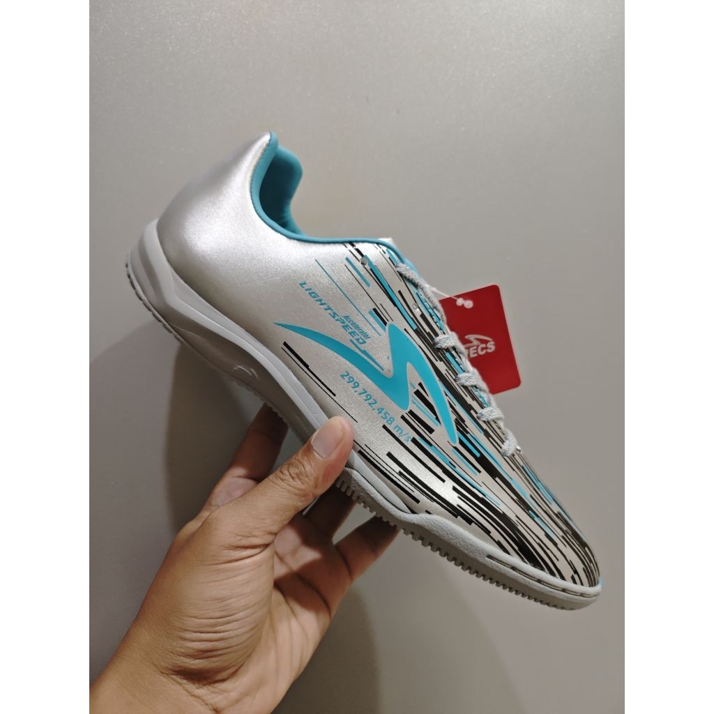 Sepatu Futsal Specs Lightspeed Reborn IN Black Silver Aqua