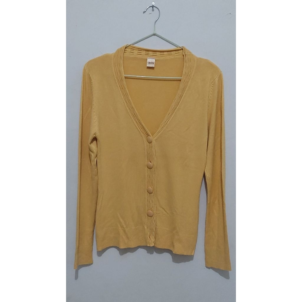 Cardigan Kuning