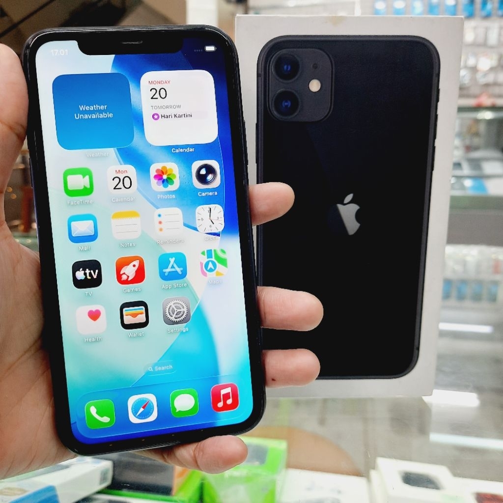 Iphone 11 64 GB - Black - Ex I Box - Second