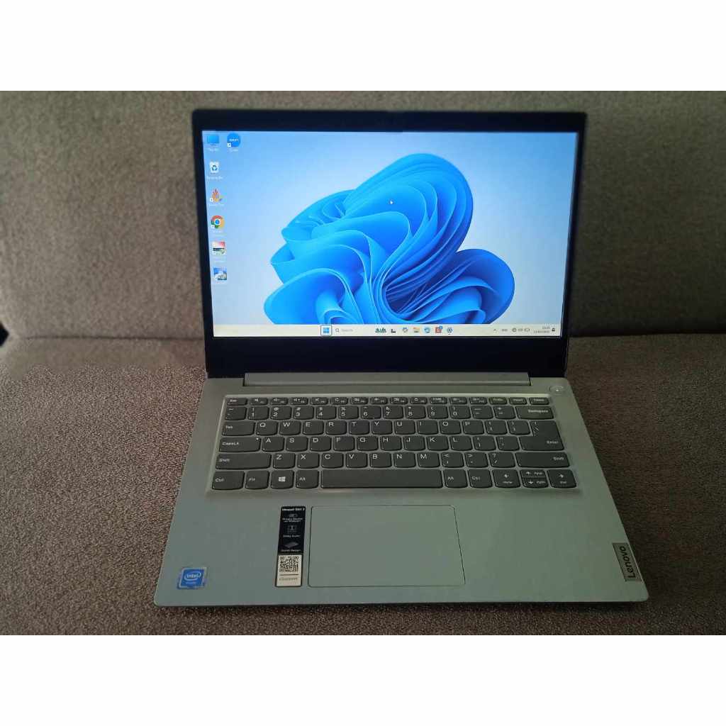 Laptop Lenovo Ideapad slim 3