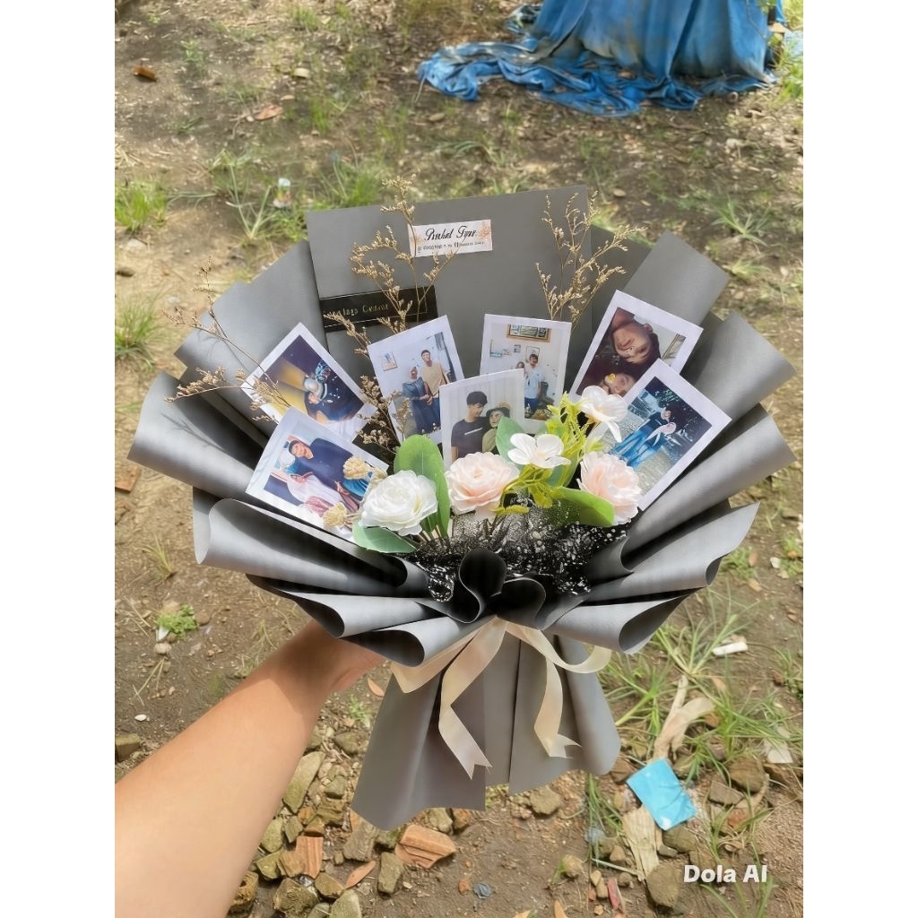 Buket Foto Custom / Buket Kenangan / Buket Wisuda / Buket Ulang Tahun