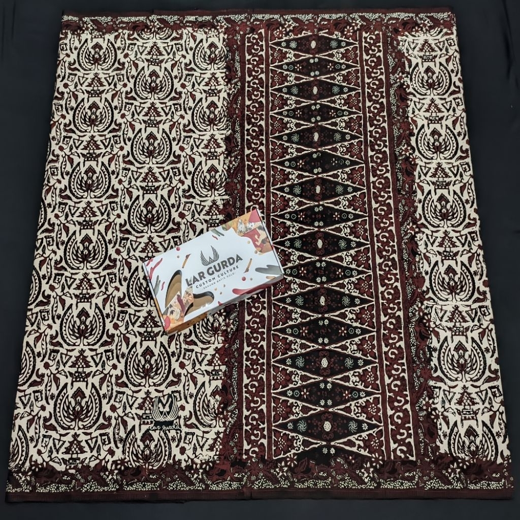 Lar Gurda : Seri Bledag | Sarung Batik Cap Tulis