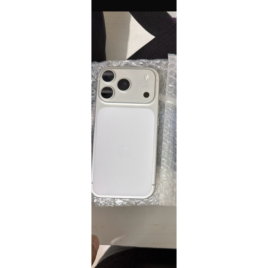 iphone 17 pro&promax bahan lock wajib take all