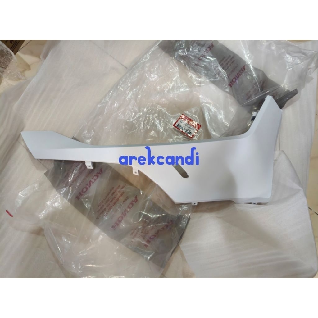cover body bawah samping lantai pcx 160 2026 putih doff ori original ahm