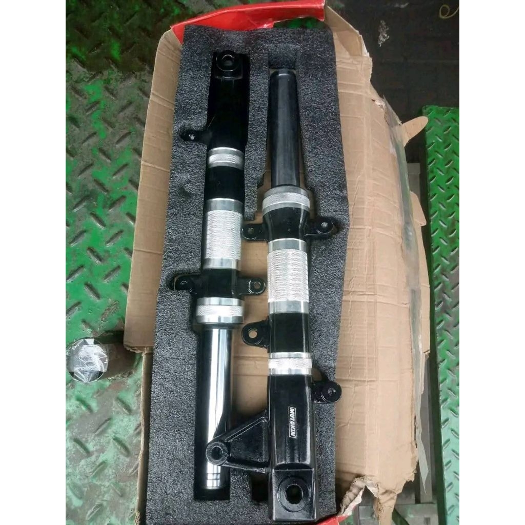 shock depan mutakin GTR as 31mm