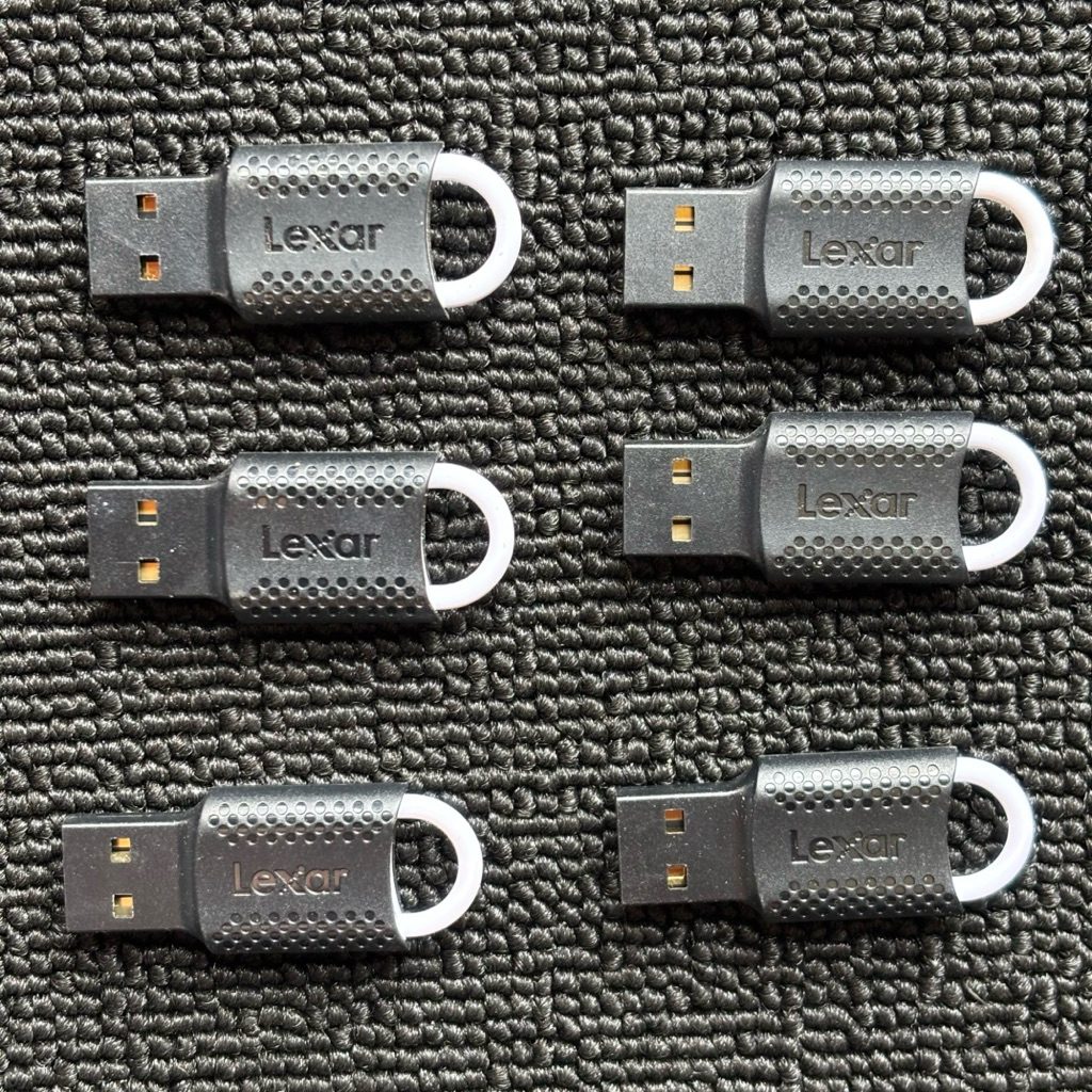 FLASHDISK BOOTABLE WINDOWS 10 8GB LEXAR