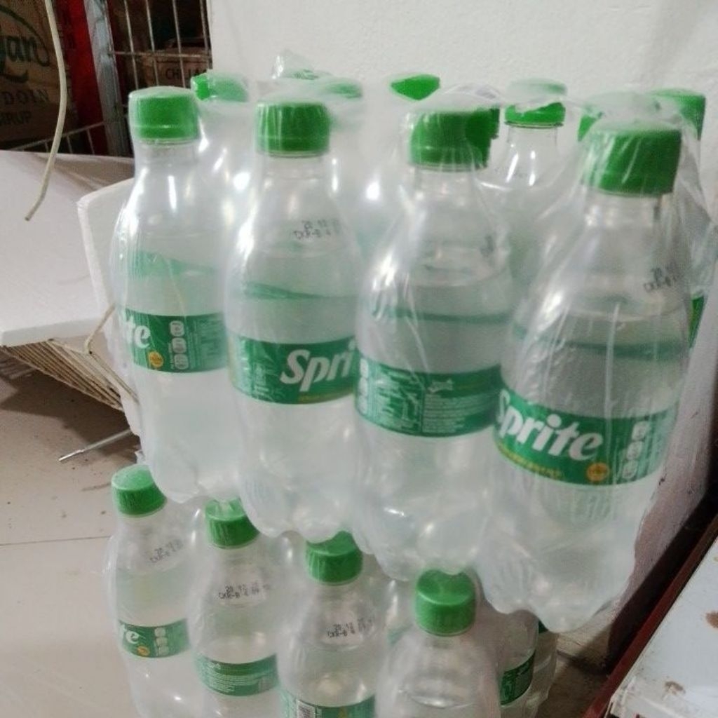 minuman SODA SPRITE atau FANTA 1 krat