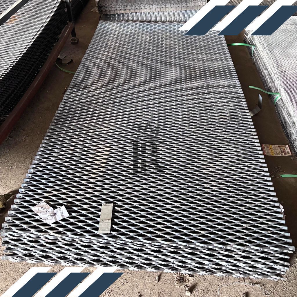 Expanded Baja Metal Ukuran 1,2x2,4Meter Tipe GM30080 / GM50075 / GR50080 / GM50105 / GR50110 | Luban