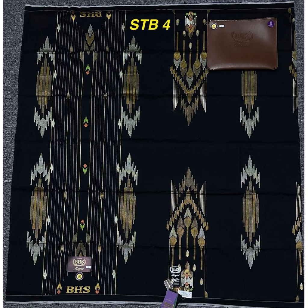 *BHS ROYAL STB HITAM GOLD*