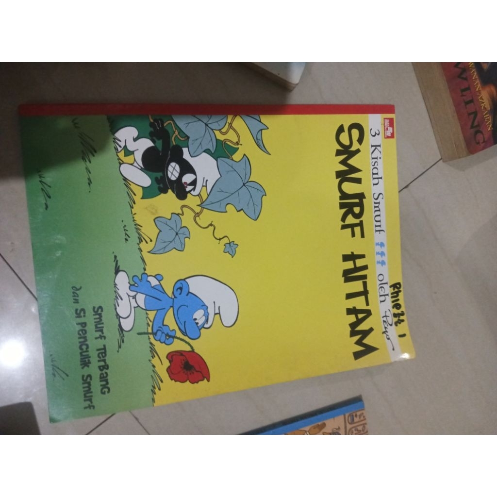 Komik 3 Kisah Smurf | Smurf Hitam by Peyo bekas