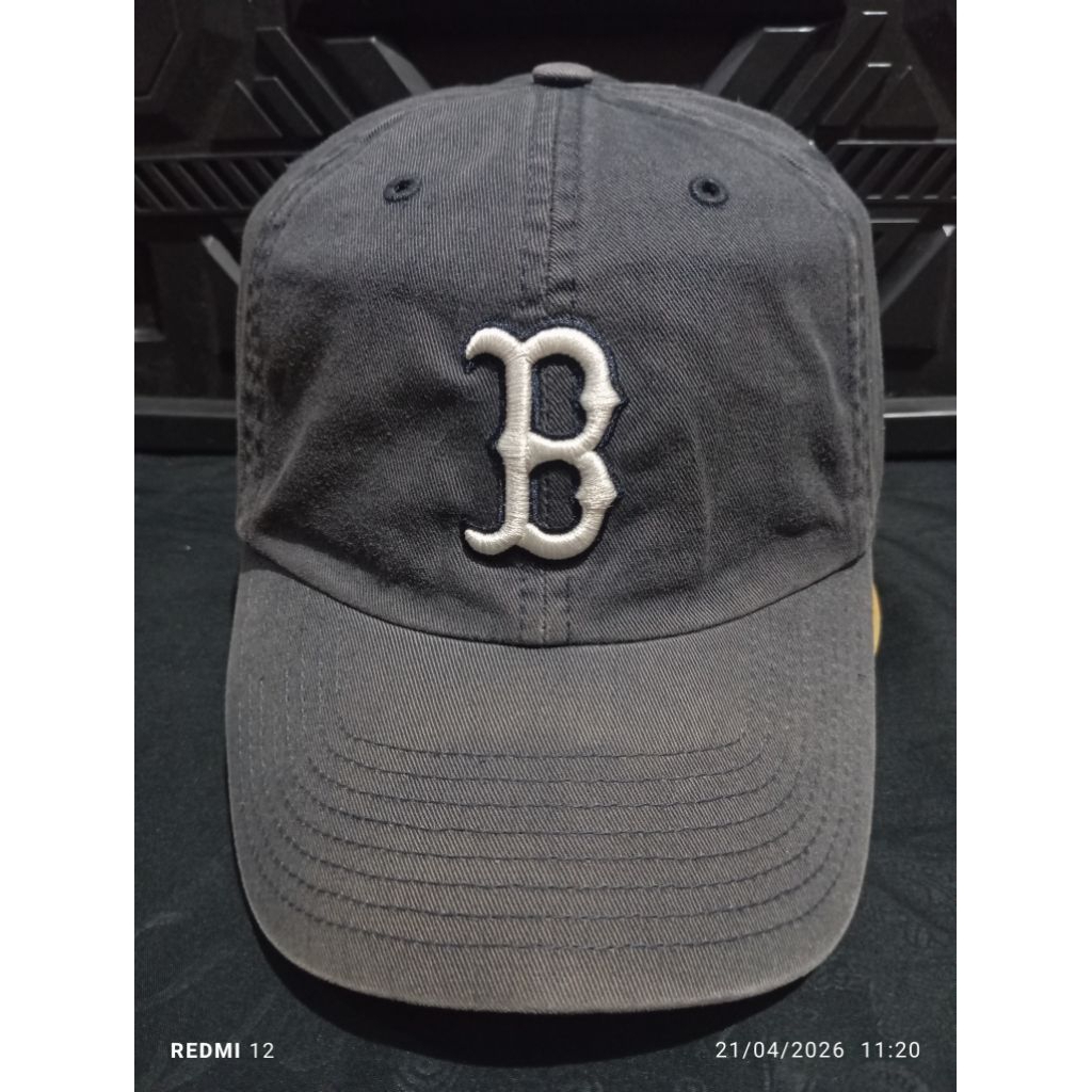 Topi Logo B Abu MLB