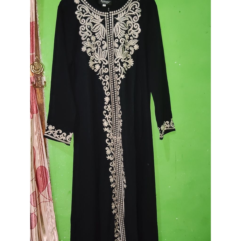 PL gamis hitam