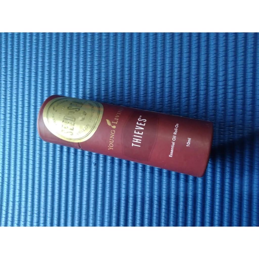 OIL YOUNG LIVING LANGSUNG KIRIM THIEVES ROLL ON