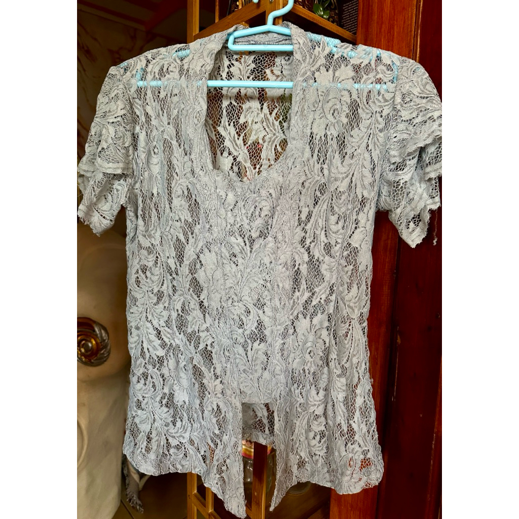 Preloved atasan kebaya
