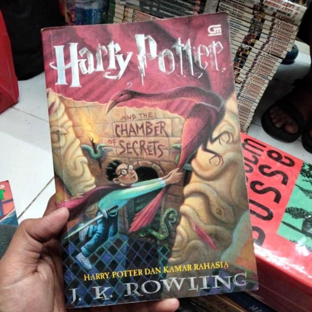 Harry Potter dan kamar rahasia