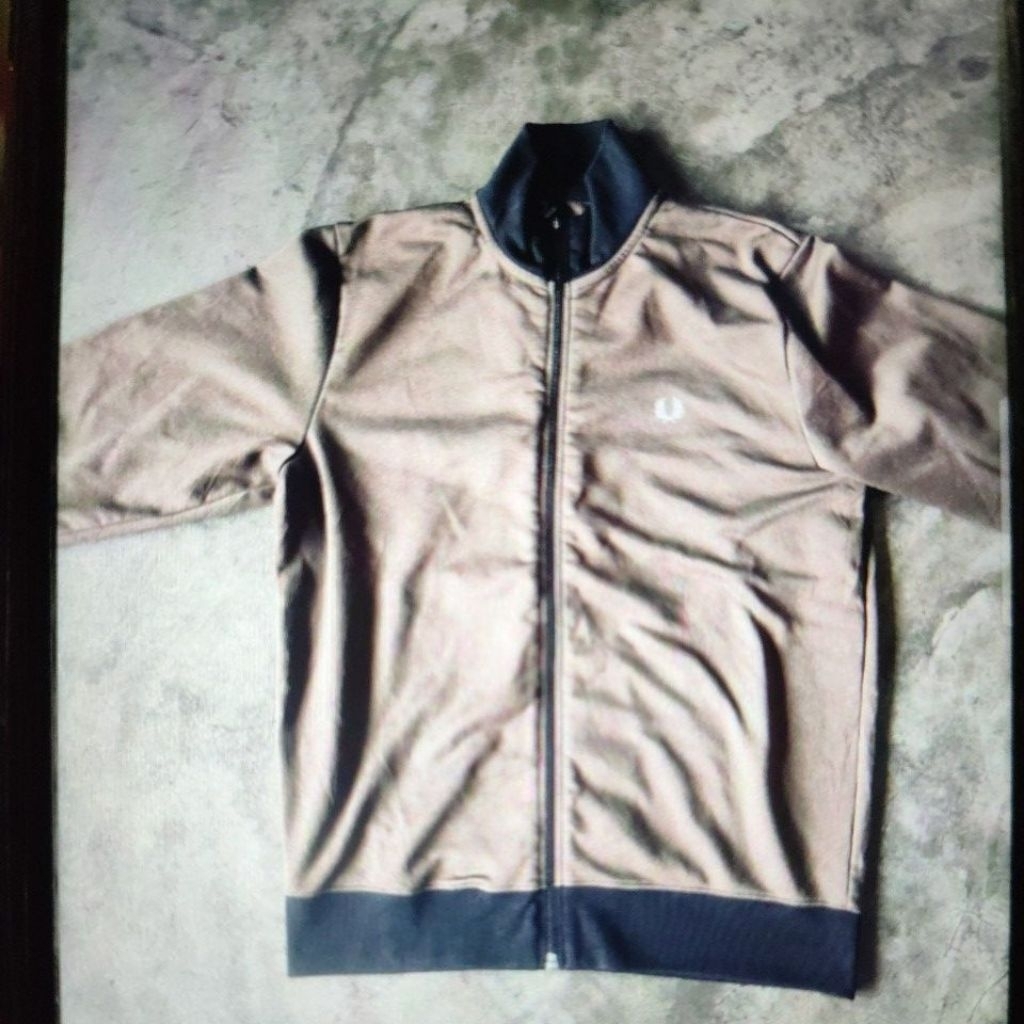 JAKET FRED PERRY