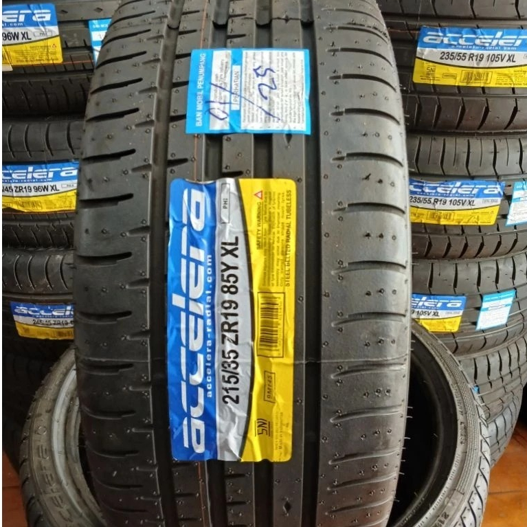 BAN MOBIL MERK ACCELERA PHI UKURAN 215 35 RING 19 SEYAP