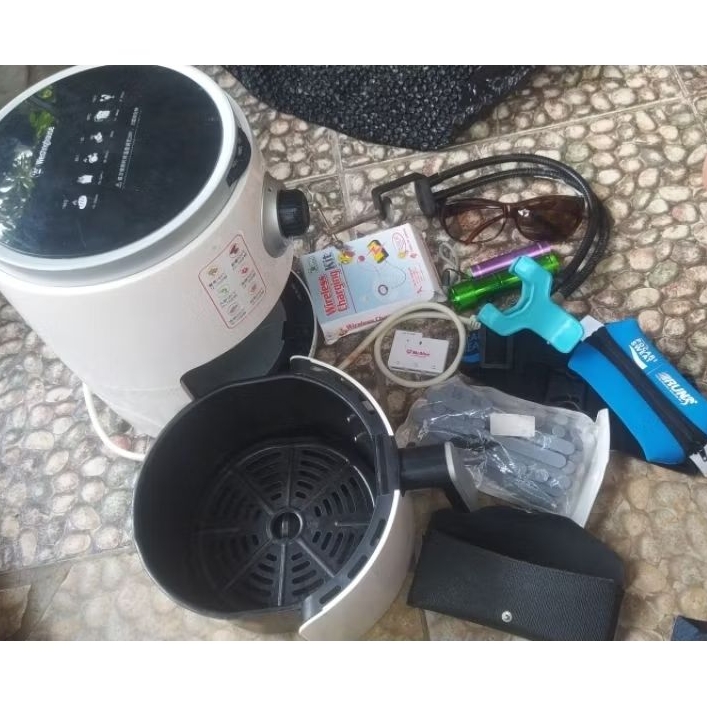 Peralatan Elektronik Part Junk