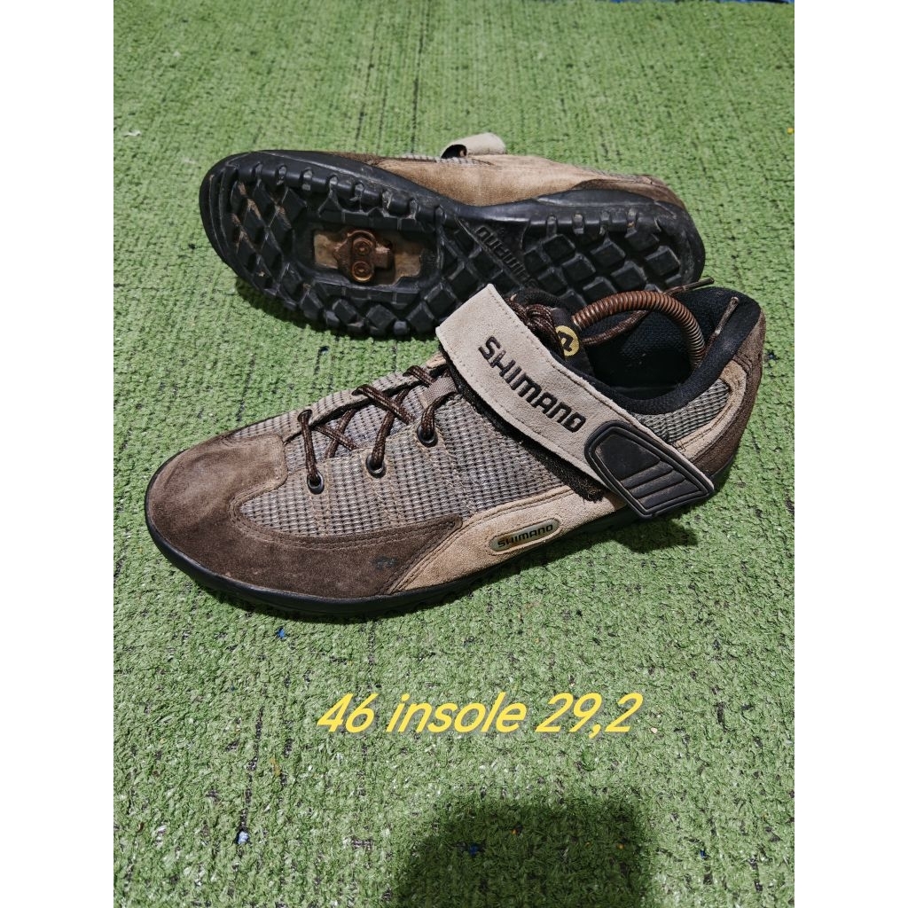 sepatu sepeda mtb s46 shimano