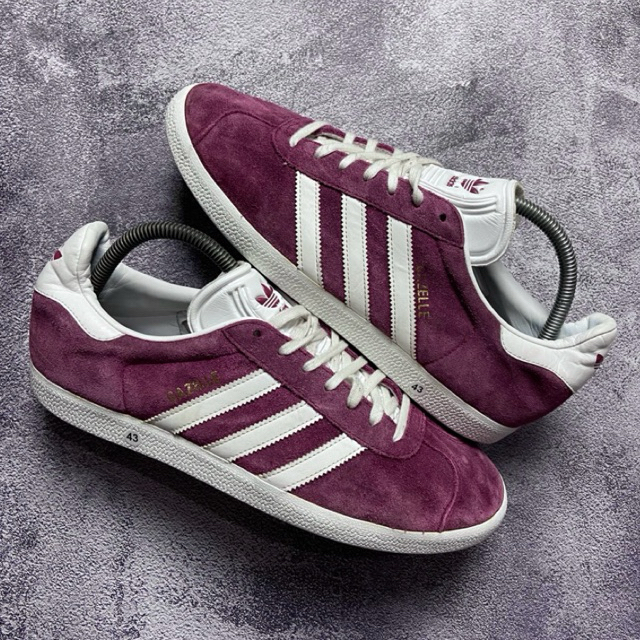 [Size 43] Adidas Gazelle 'Collegiate Burgundy' (B41645) Second Original Kondisi Mulus Nominus. Harga