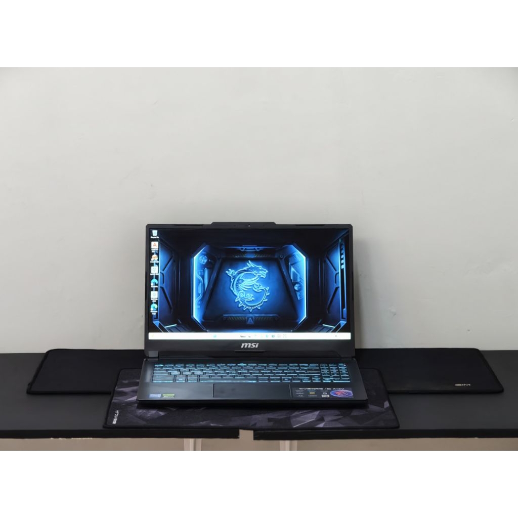 LAPTOP GAMING MSI CYBORG 15 A13VF I7-13620H RTX 4060 144Hz