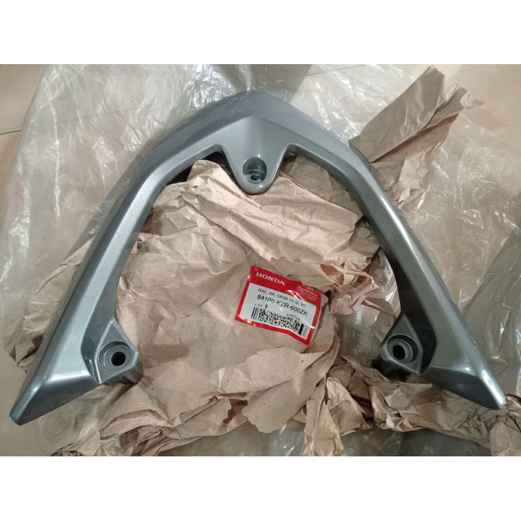behel belakang honda vario 125 old bohlam original ori begel belakang honda vario 125 old original 8