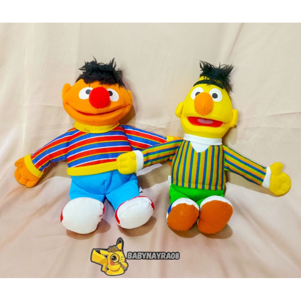 SESAME STREET PLUSH ERNIE AND BERT HASBRO ORIGINAL