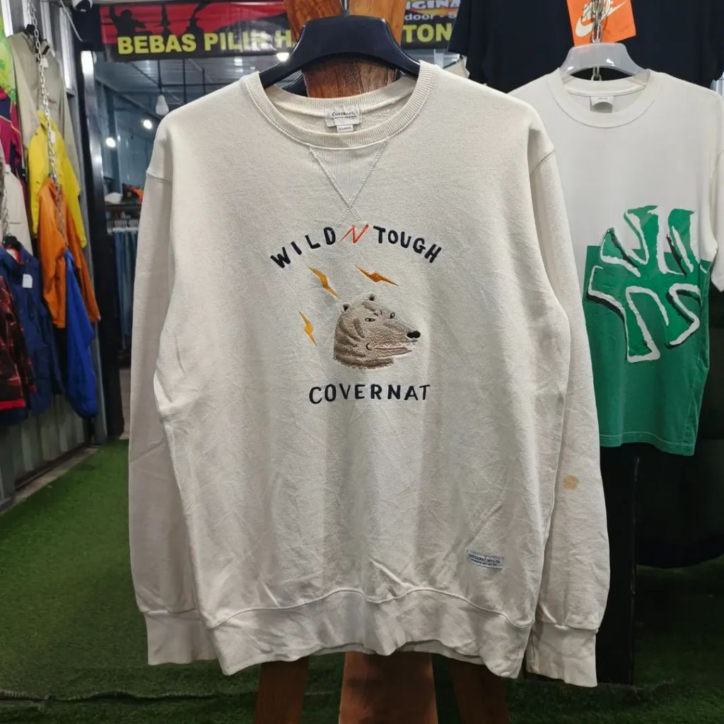 crewneck COVERNAT motif size XL casual bagus