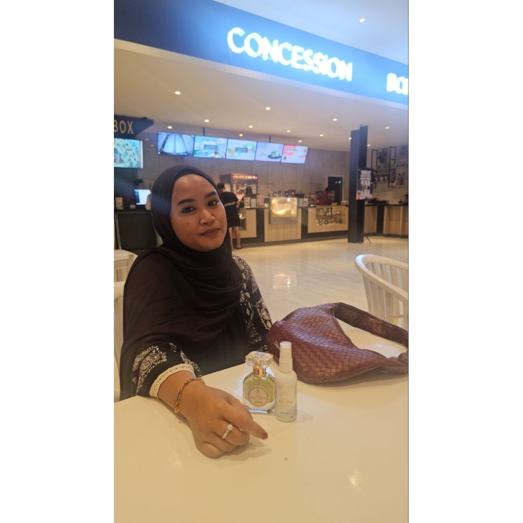 Uswah Glowinggg