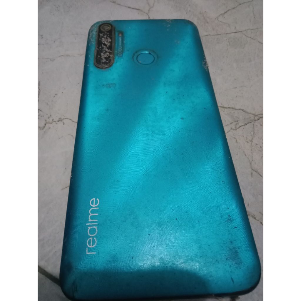realme  5i minus lcd