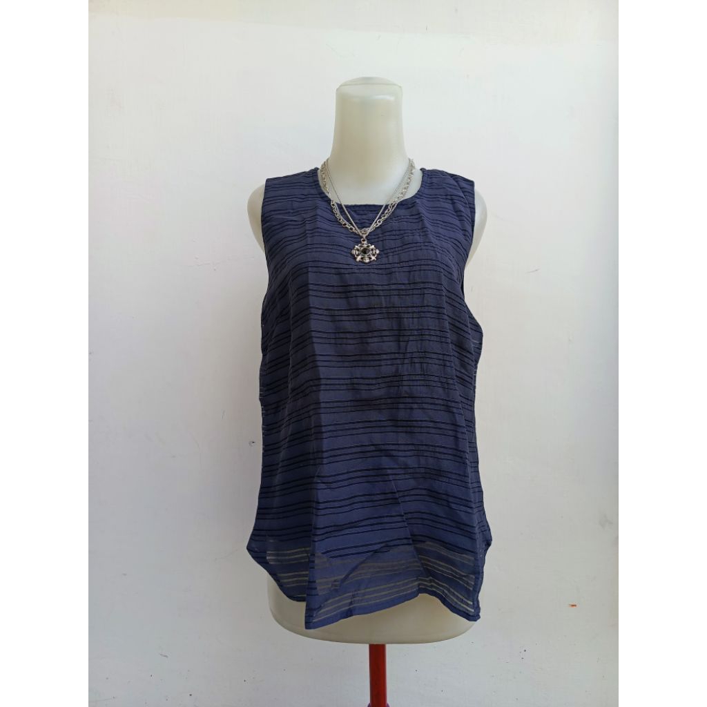 sleeveless HK WORKS LONDON