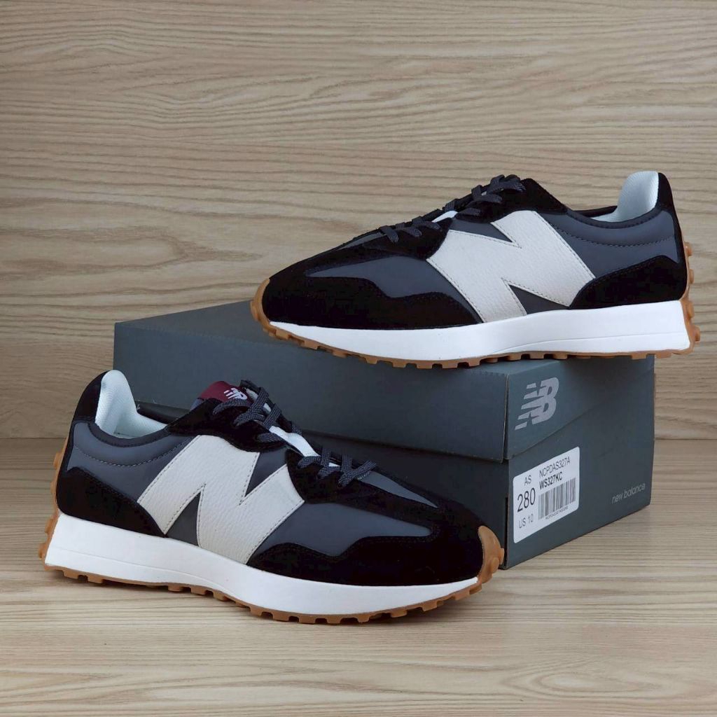Sepatu Unisex NB 327 Black Grey White