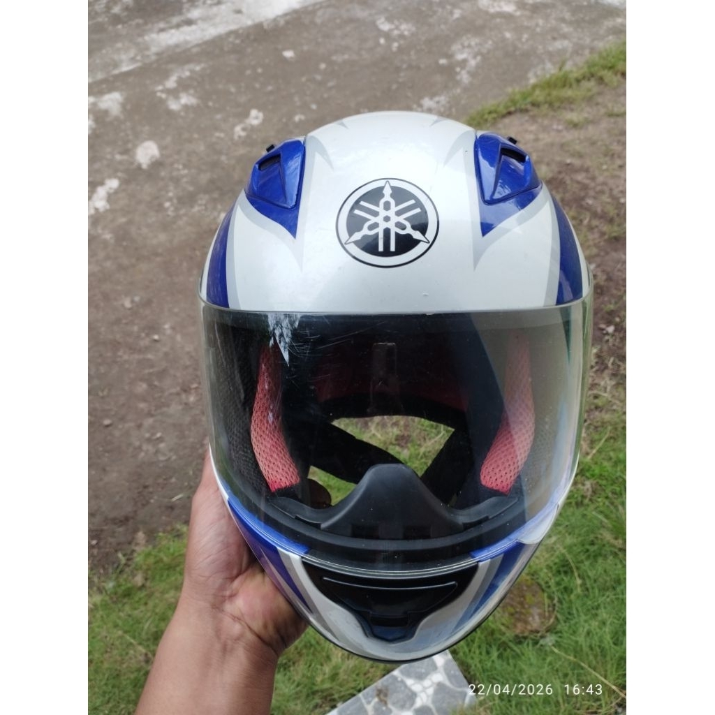 helm teropong Yamaha 50 th