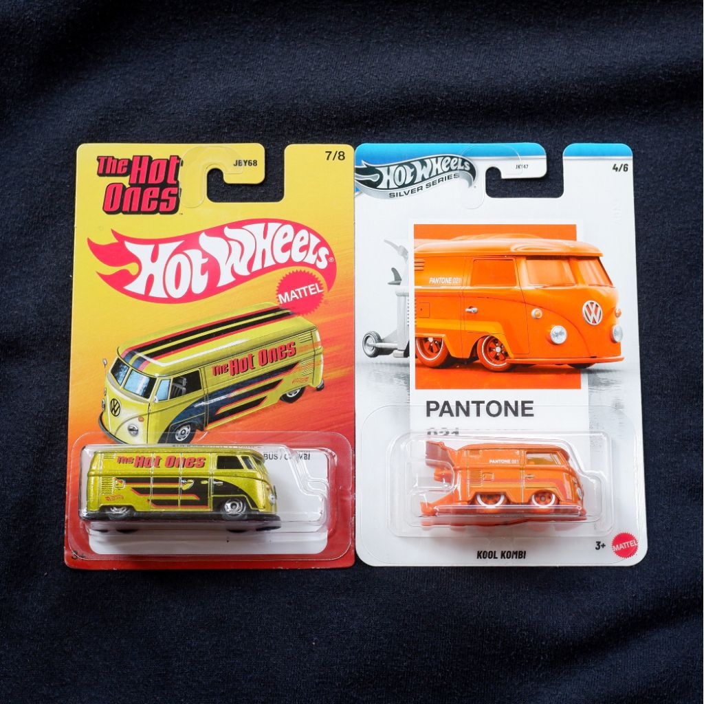 Hot Wheels Pantone Volkswagen T1 Panel Bus Kool Kombi Paket