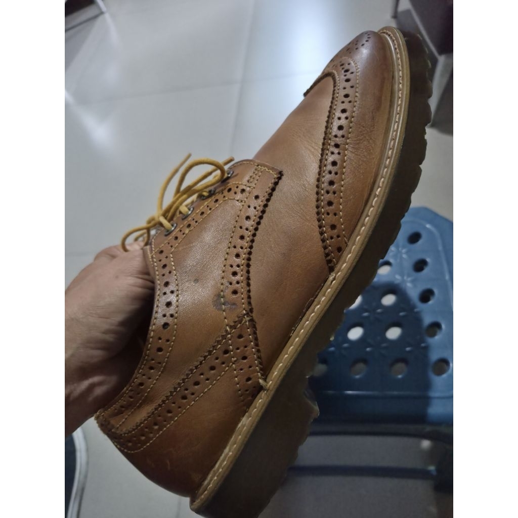 sepatu kulit second wingtip sz 42/265