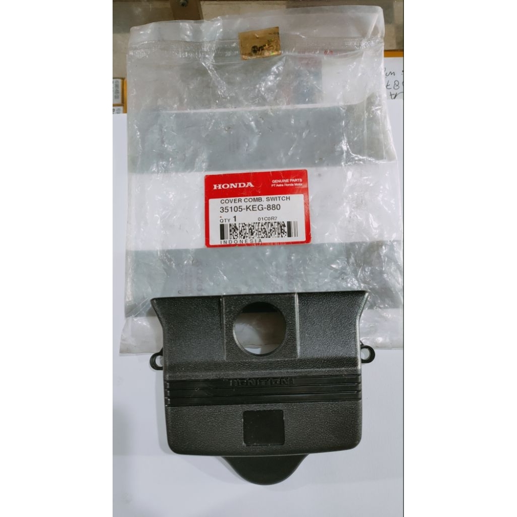 Cover Tutup Kunci Jok GL Pro original Ahm