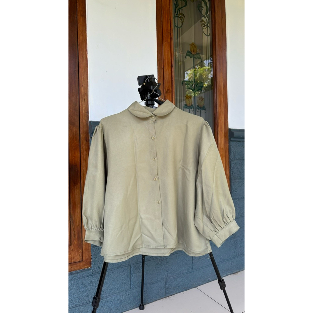 blouse sage