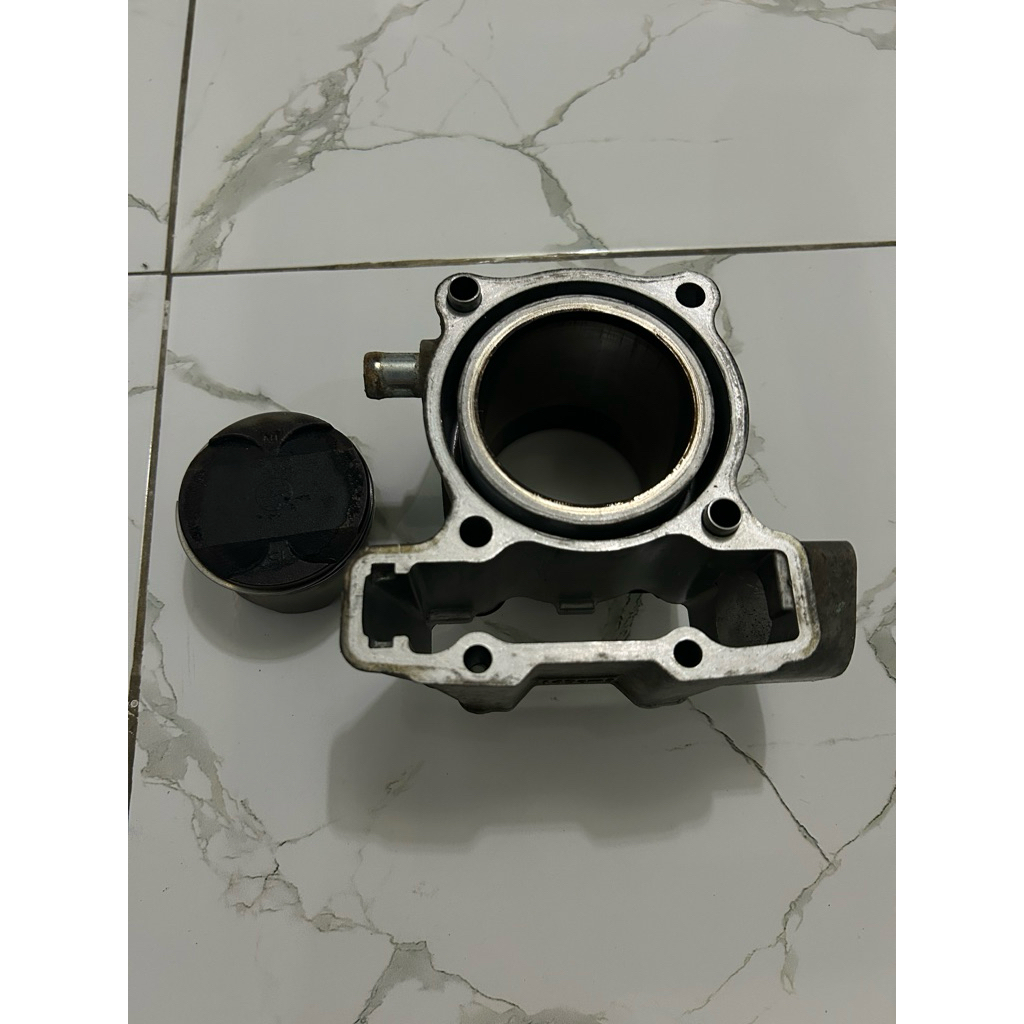 Blok Piston + Piston Original Copotan CBR Lokal K45A Kode Mesin K15