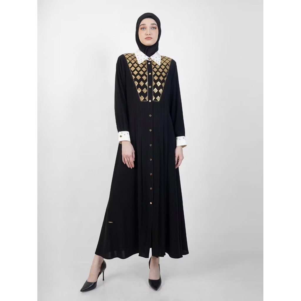 hikmat abaya NEW with tag