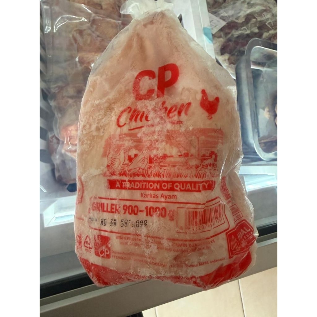 Ayam utuh frozen CP 1 KG