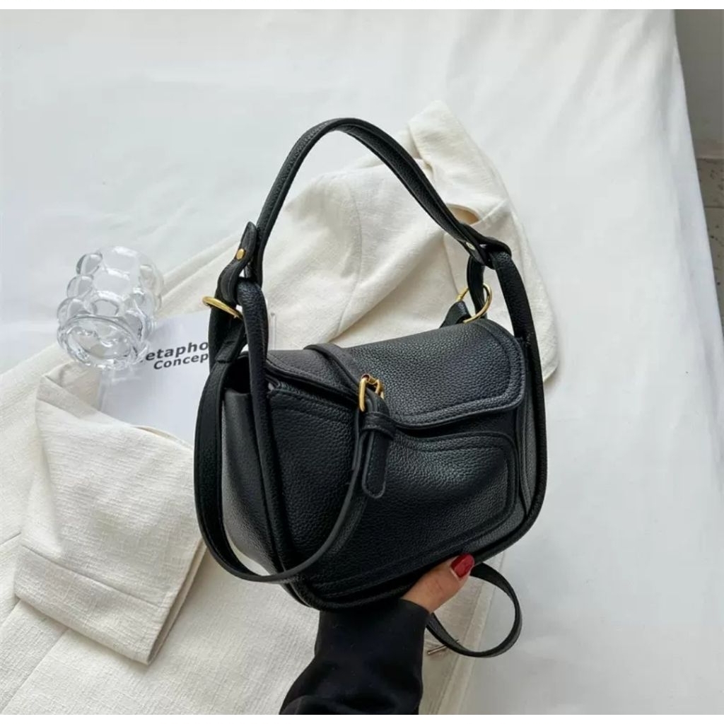 Tas Wanita Import Premium Shoulder Bag Hitam Elegant Simple Korean Style Tas Kerja  Hangout