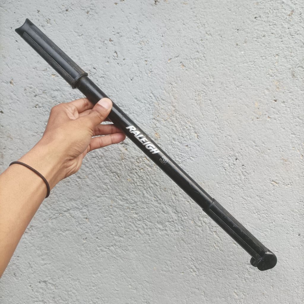 pompa aksesoris sepeda balap jadul raleigh 3