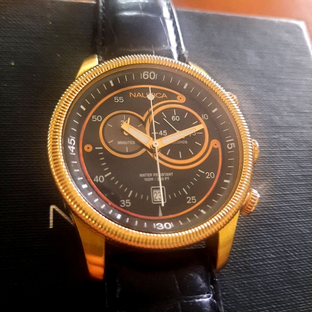 Jam Nautica A18551 Gold & Black Chronograph W/Black Strap Second Asli (Original)