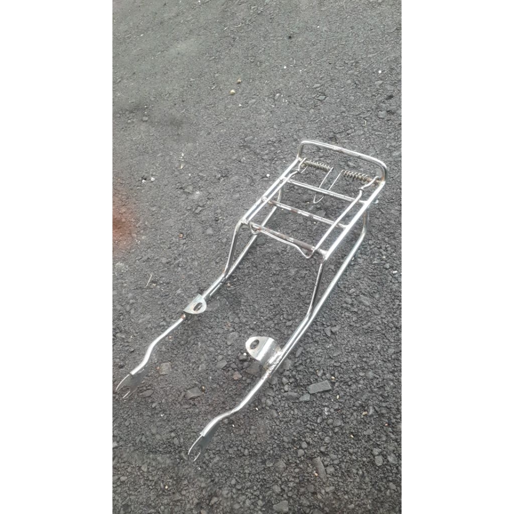 Behel Rak Belakang Honda S90 S90z