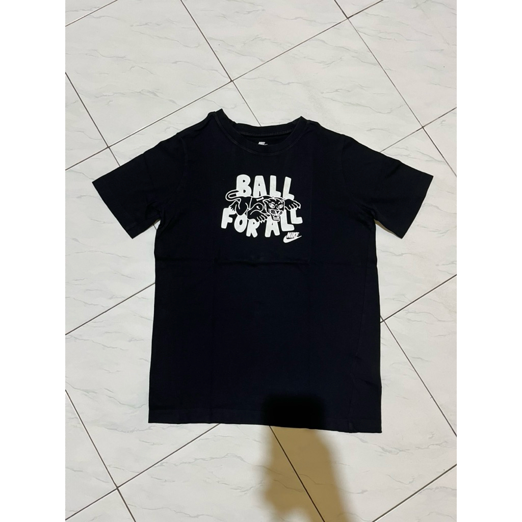 Nike Tee