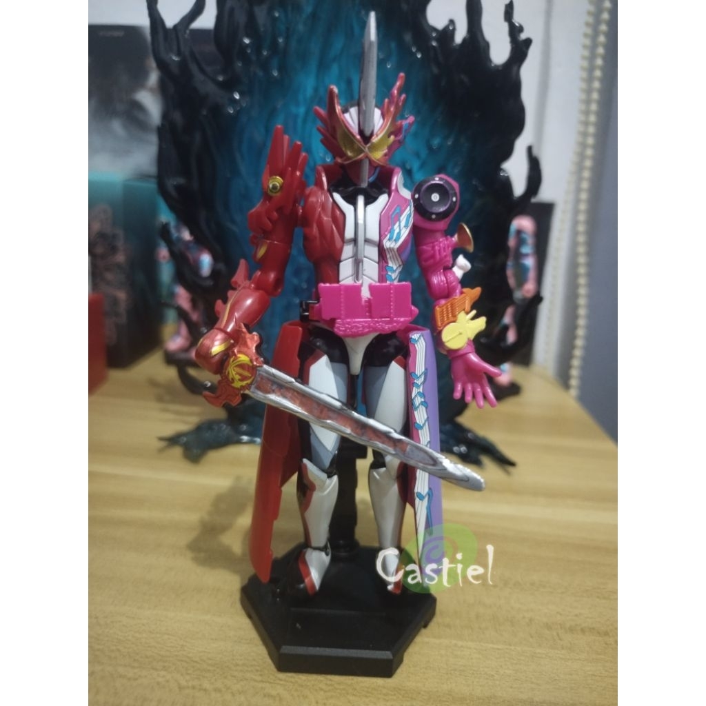 sodo Kamen rider saber dragon bremen