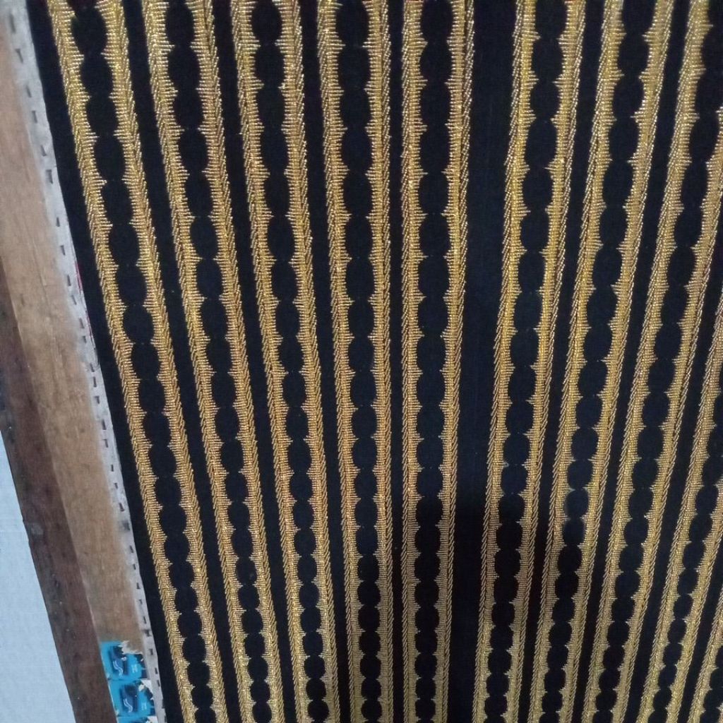 Perlengkapan pakaian adat jawa beskap pria